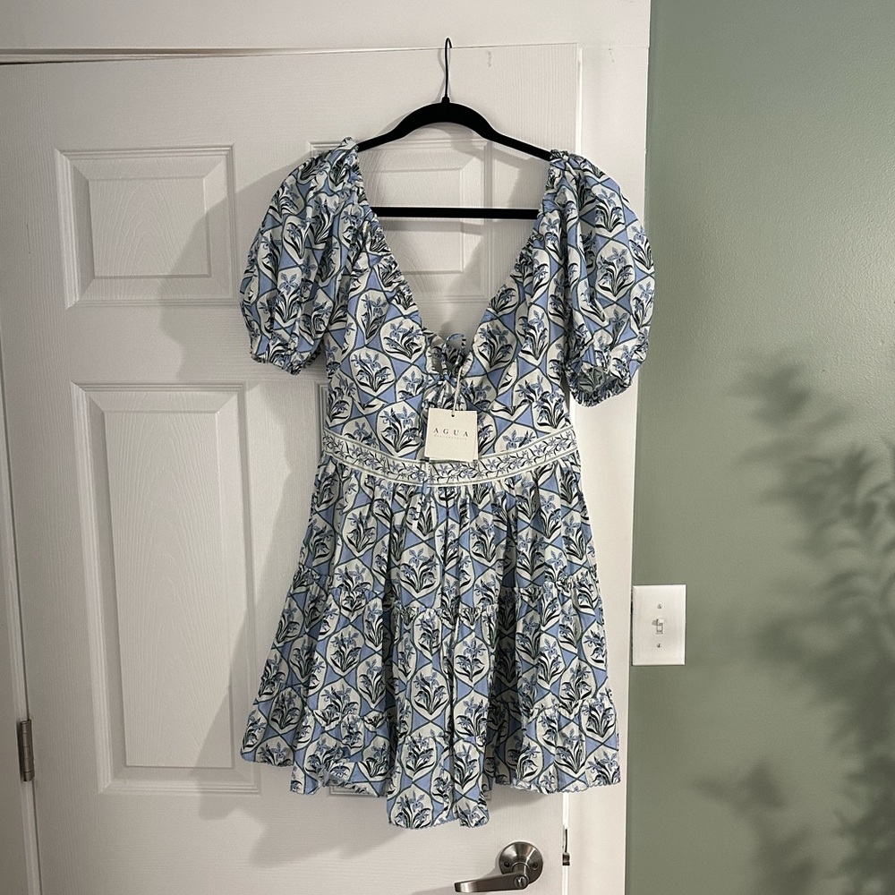 BNWT Agua by Agua Bendita Dress Size L.
